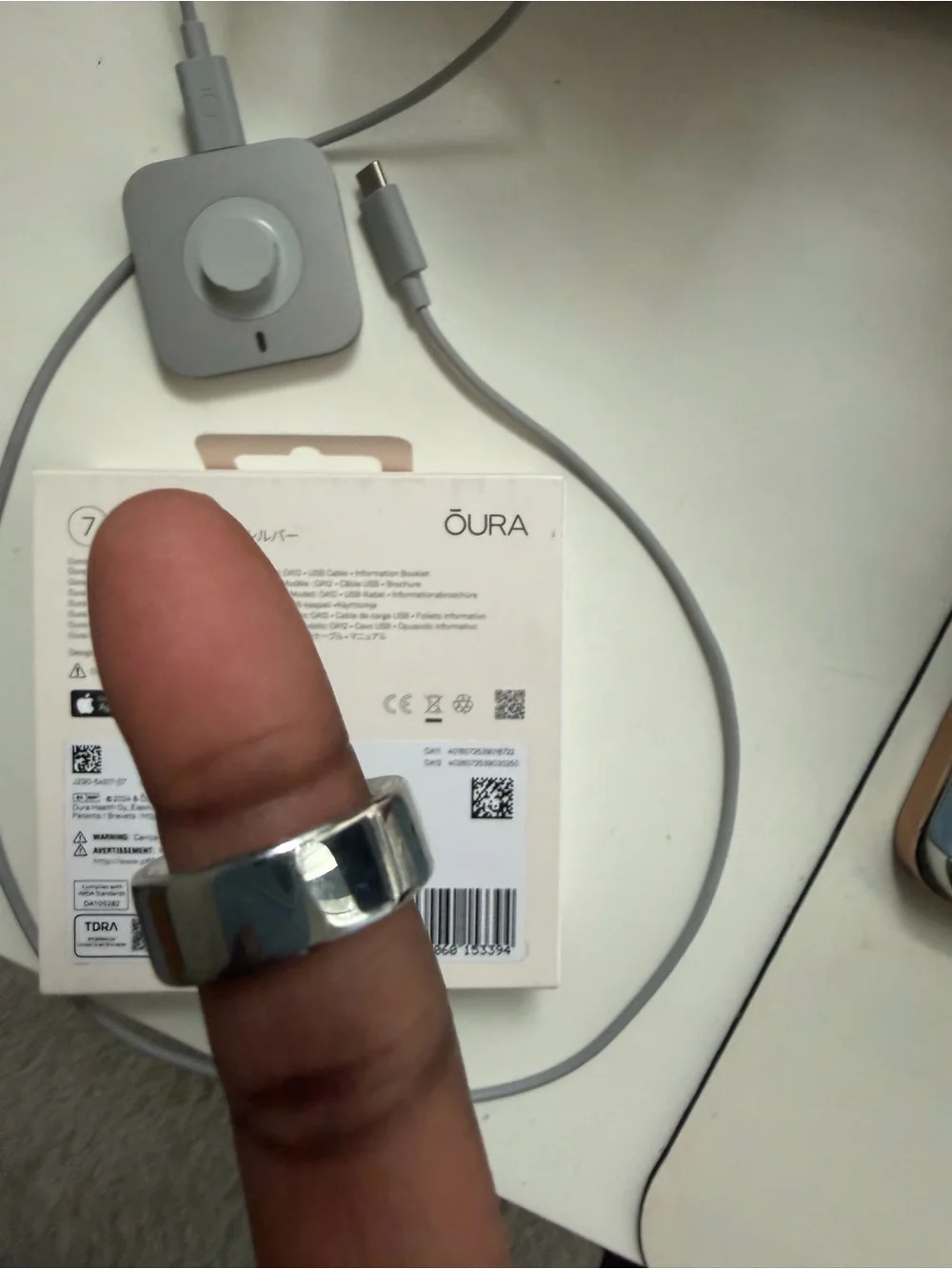 Oura Ring 4 Smart Ring — Silver Finish